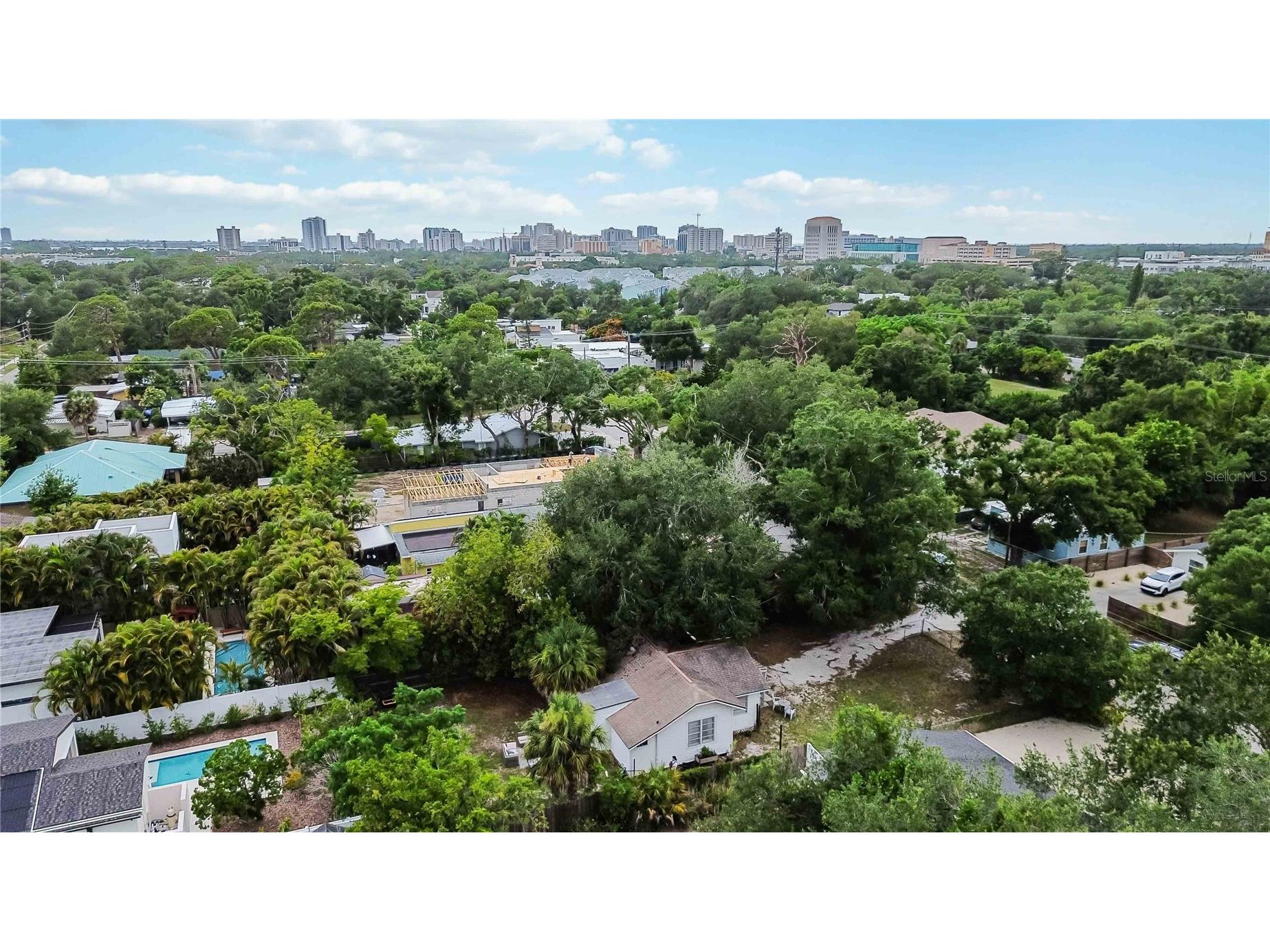 2442 Novus Street Sarasota FL 34237 A4700064 image36