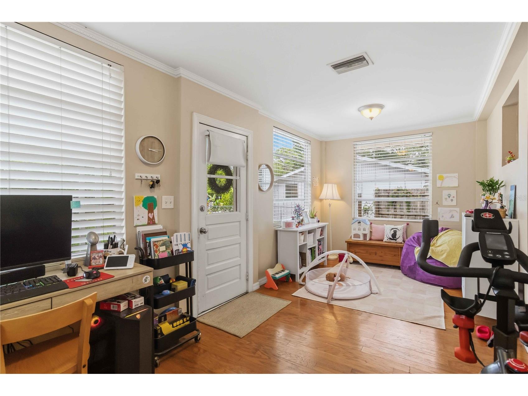 2442 Novus Street Sarasota FL 34237 A4700064 image7