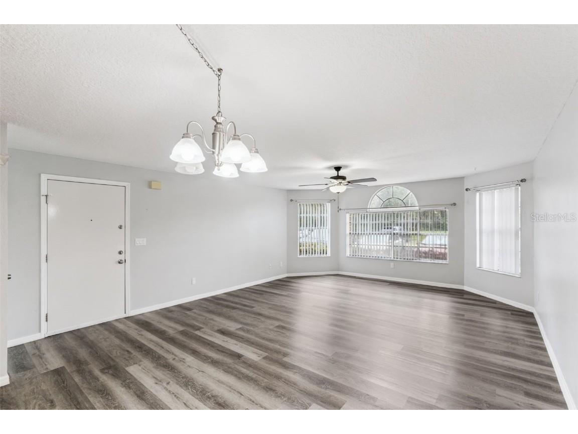 2442 Sweetwater Club Circle #41 Kissimmee FL 34746 O6350120 image18