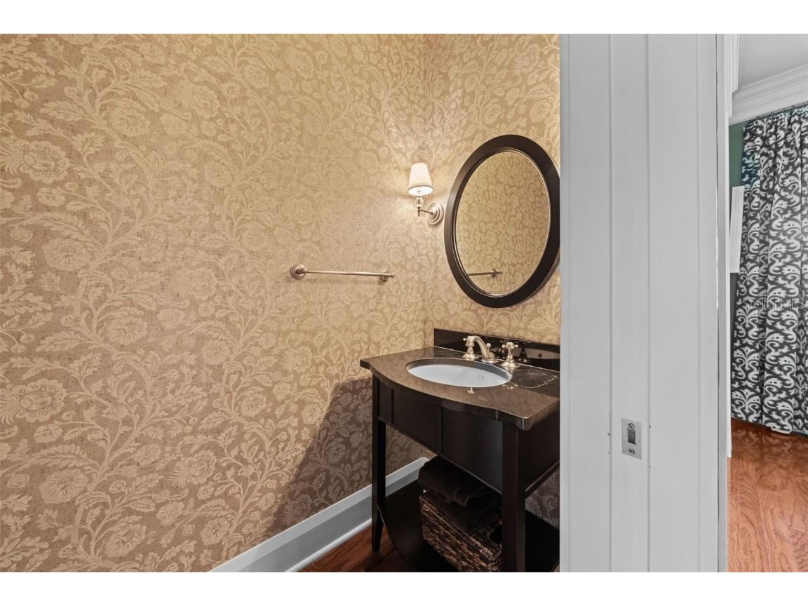 2442 W Prospect Road Tampa FL 33629 TB8413753 image16