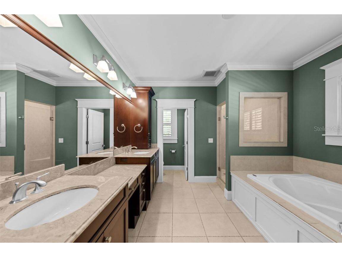 2442 W Prospect Road Tampa FL 33629 TB8413753 image21