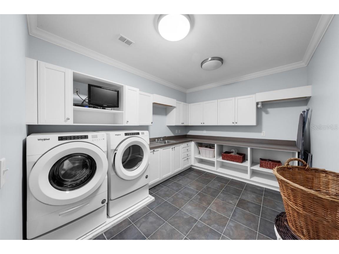 2442 W Prospect Road Tampa FL 33629 TB8413753 image29