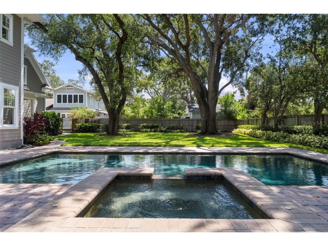 2442 W Prospect Road Tampa FL 33629 TB8413753 image41