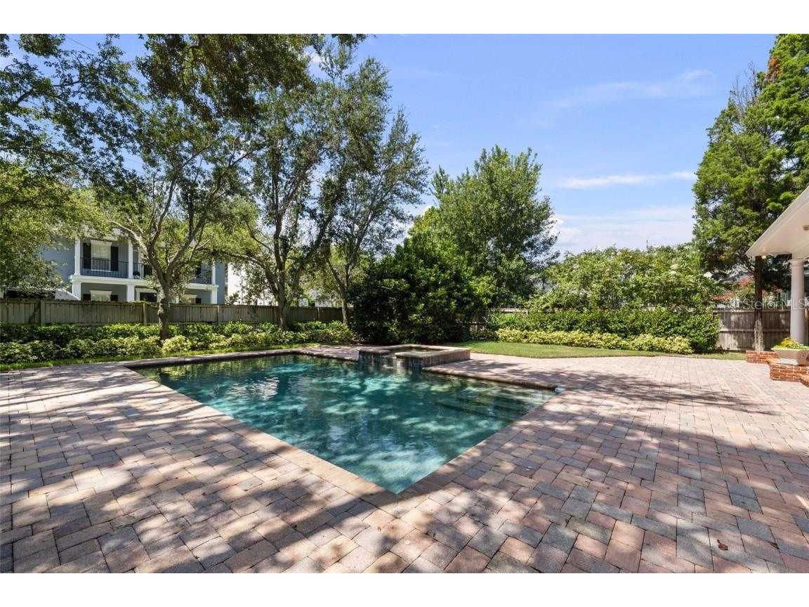 2442 W Prospect Road Tampa FL 33629 TB8413753 image48