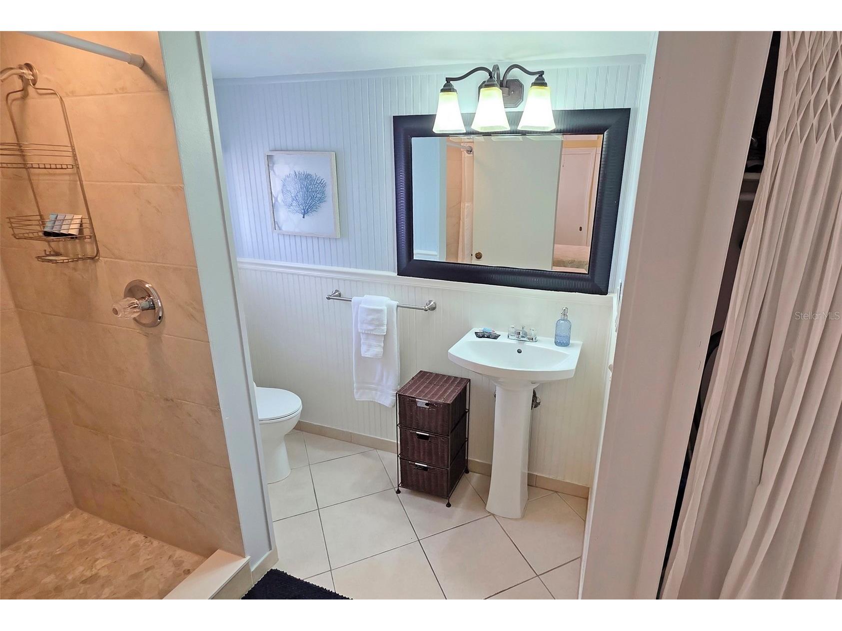 2442 Wood Street Sarasota FL 34237 A4678152 image19