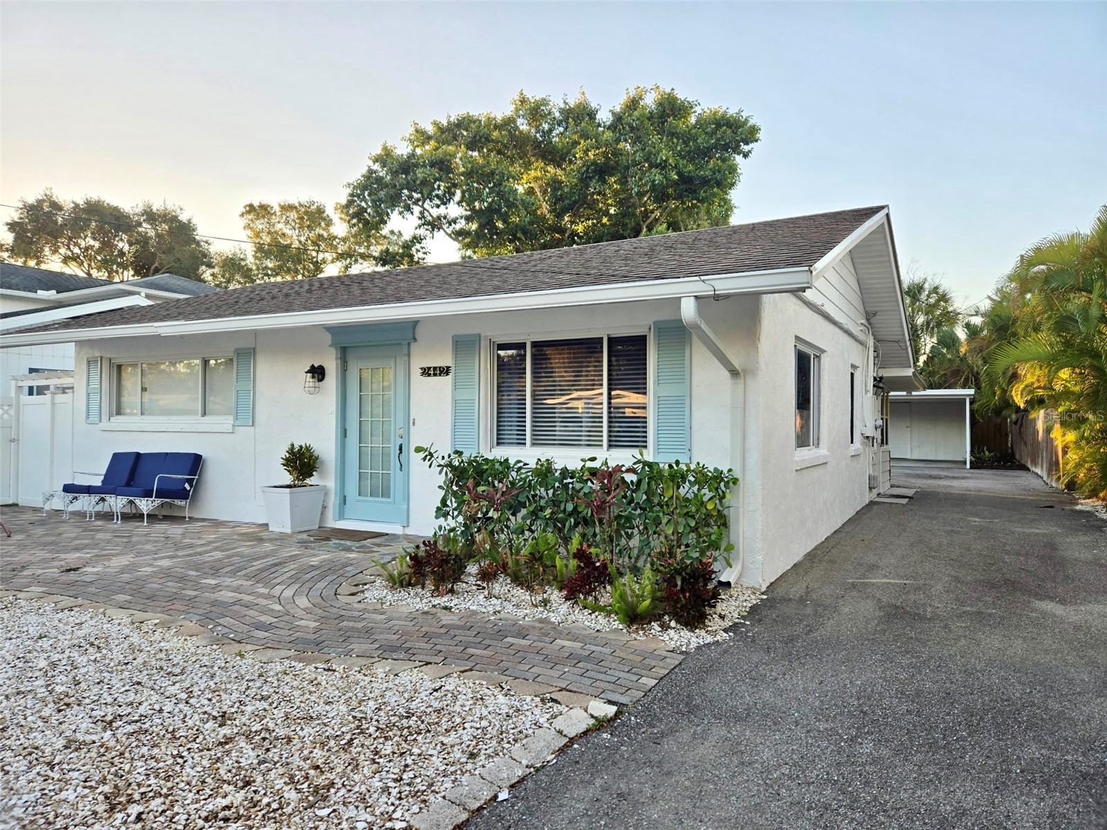 2442 Wood Street Sarasota FL 34237 A4678152 image2