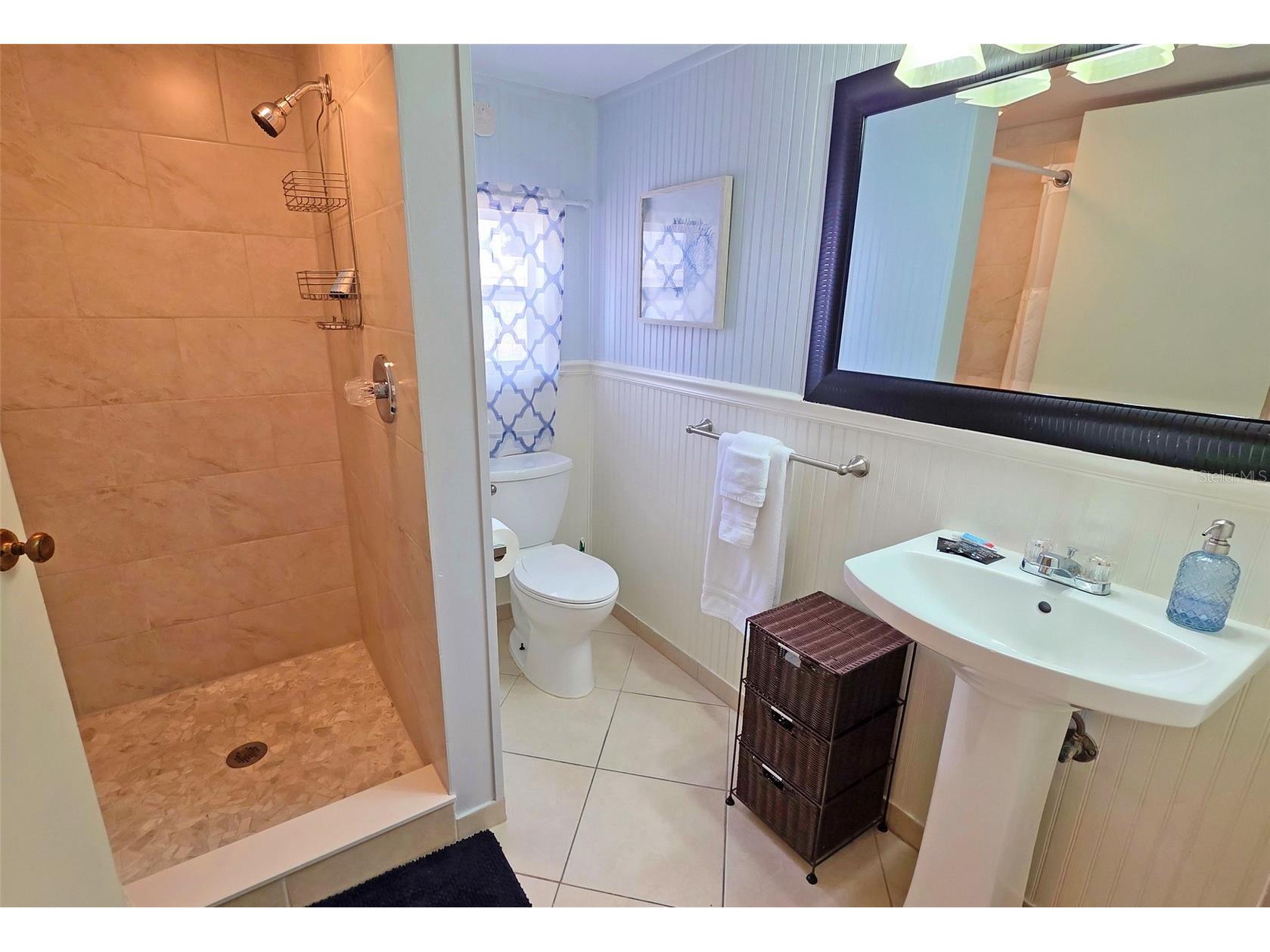 2442 Wood Street Sarasota FL 34237 A4678152 image20