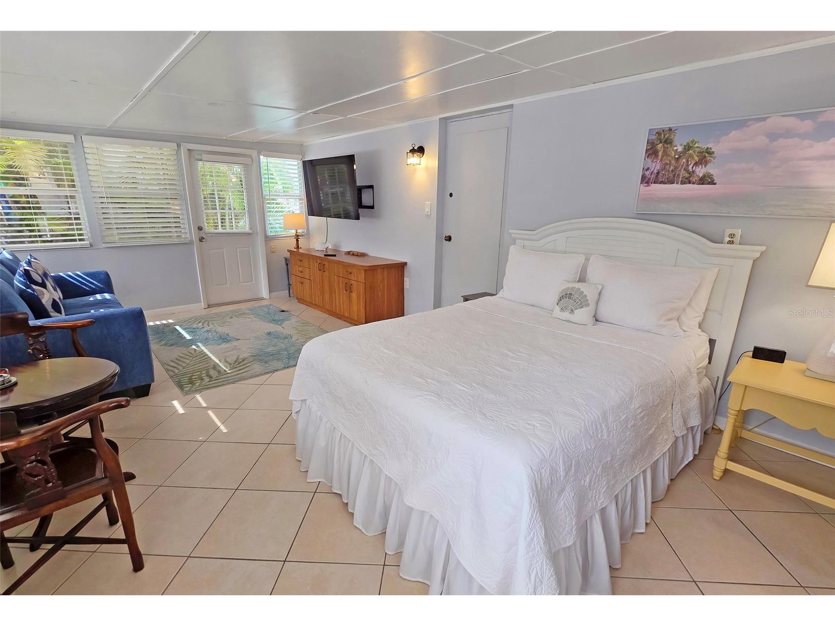 2442 Wood Street Sarasota FL 34237 A4678152 image25