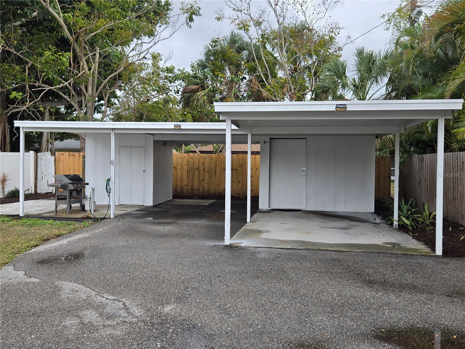 2442 Wood Street Sarasota FL 34237 A4678152 image3