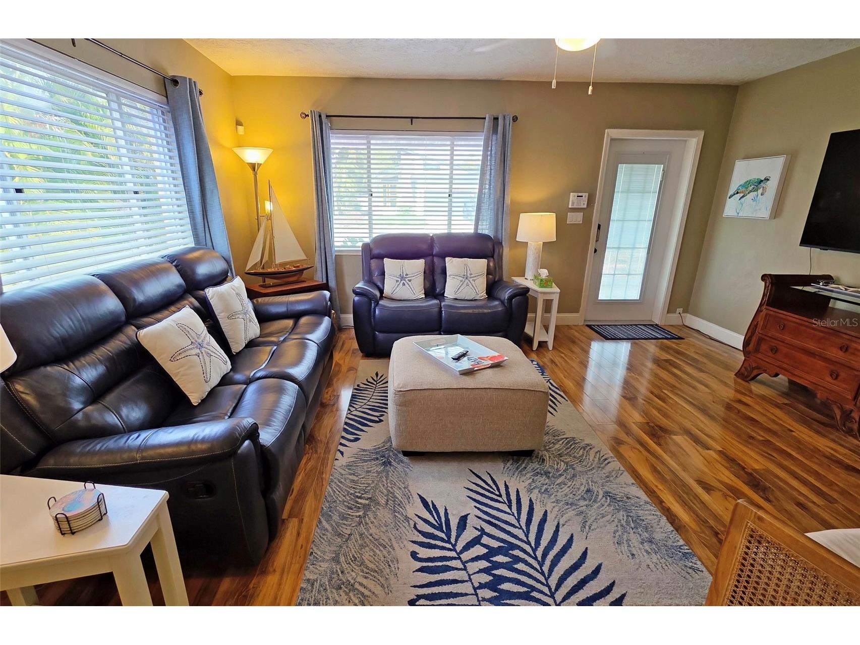 2442 Wood Street Sarasota FL 34237 A4678152 image8