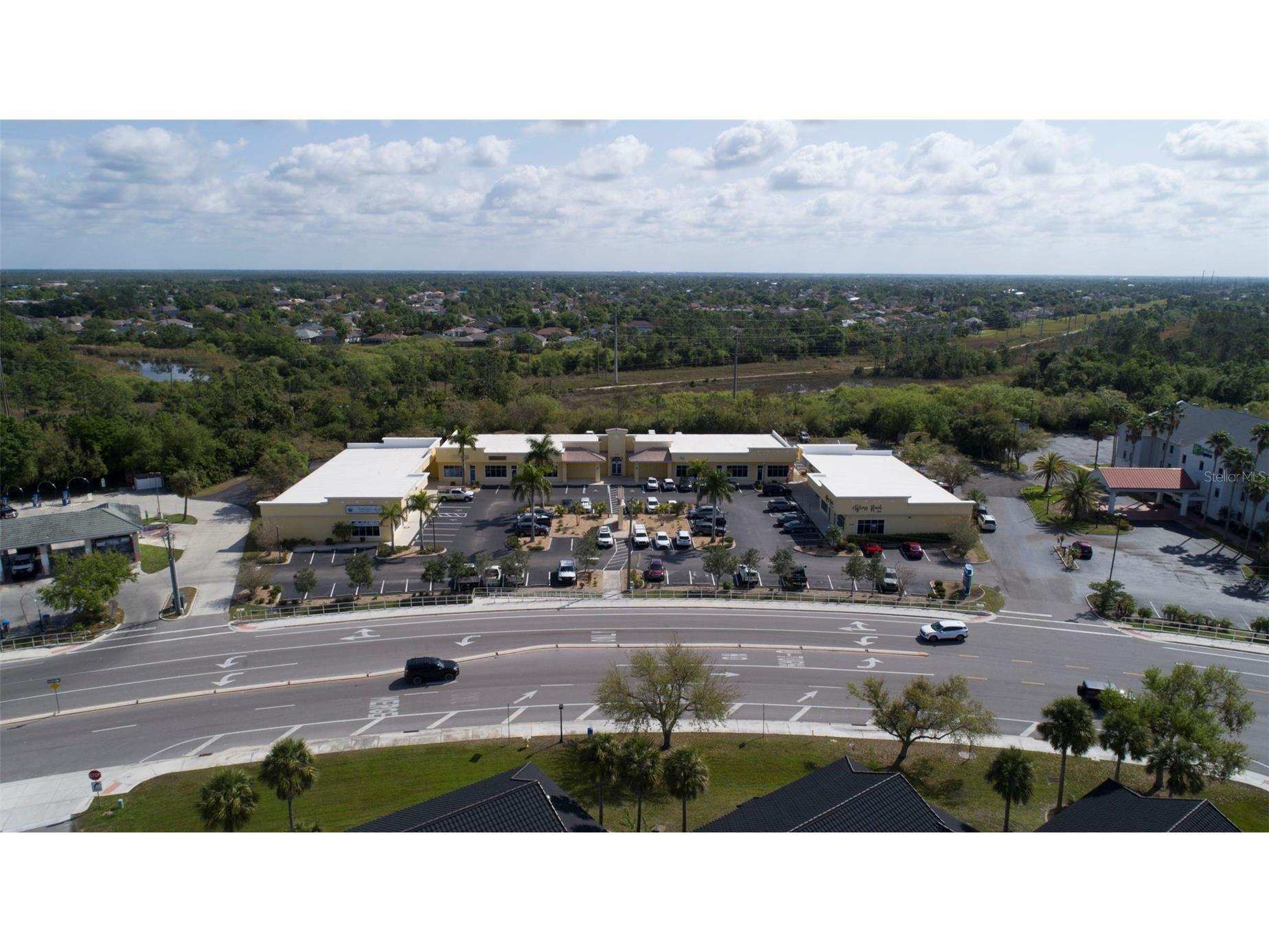 24420 Sandhill Boulevard Punta Gorda FL 33983 C7528393 image2