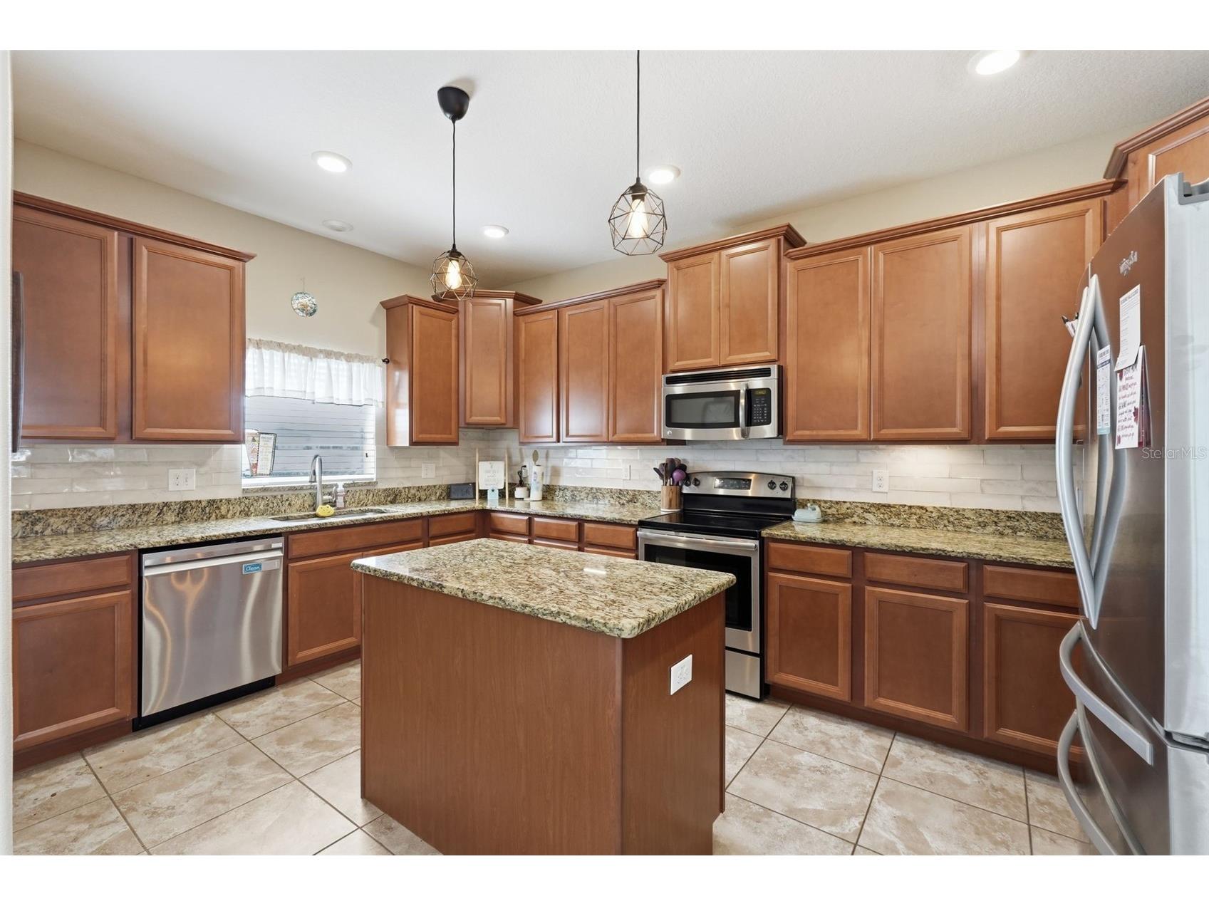 2443 Dovesong Trace Drive Ruskin FL 33570 TB8481978 image18