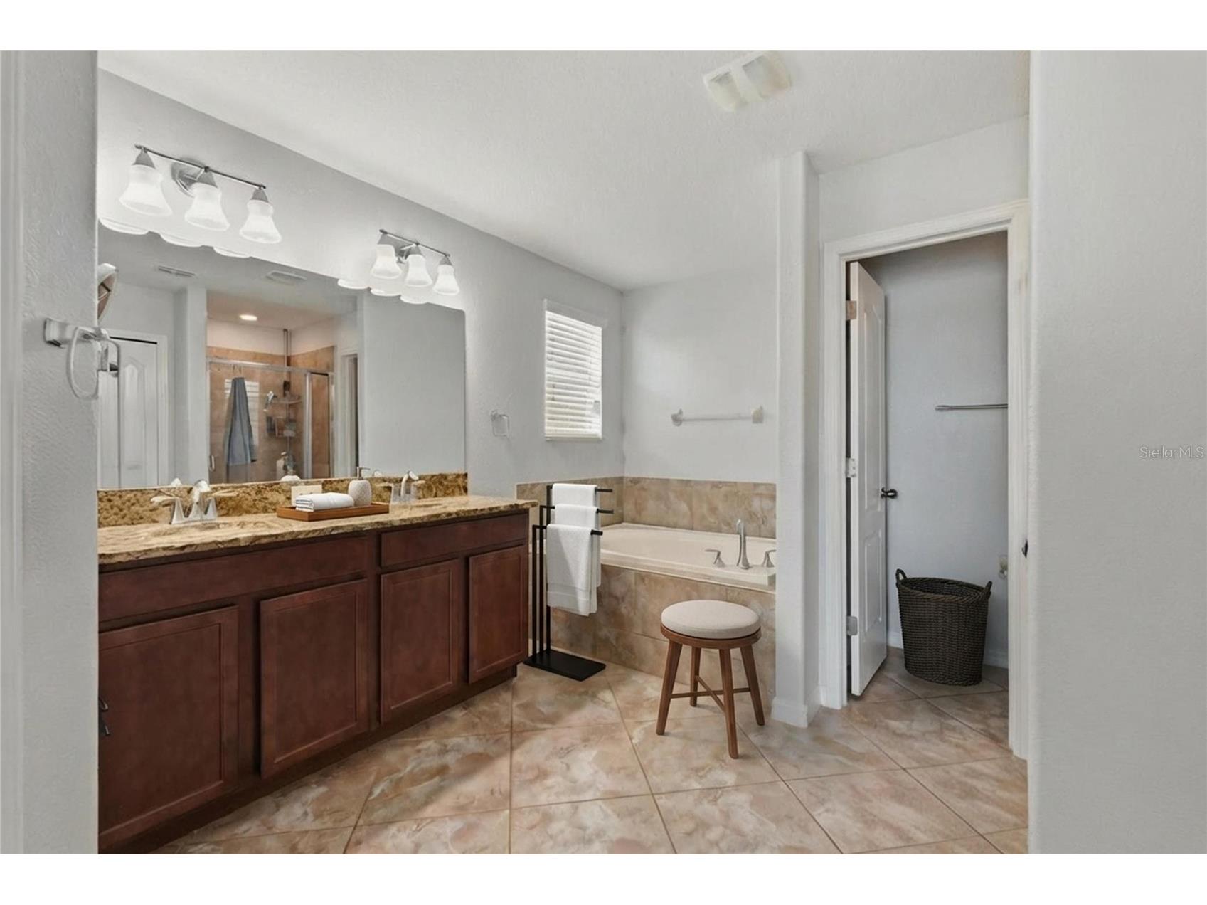 2443 Dovesong Trace Drive Ruskin FL 33570 TB8481978 image36