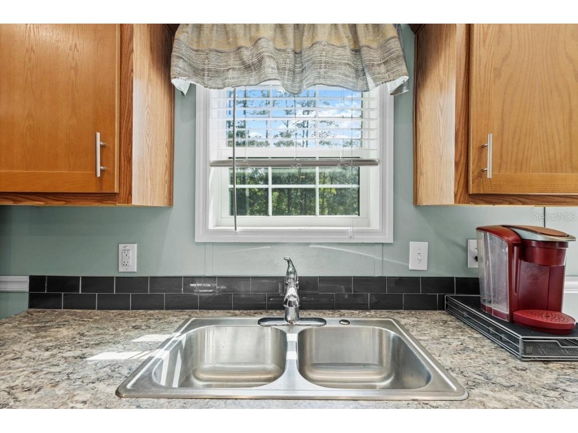 2443 S Pine Ridge Avenue Homosassa FL 34448 OM705067 image35