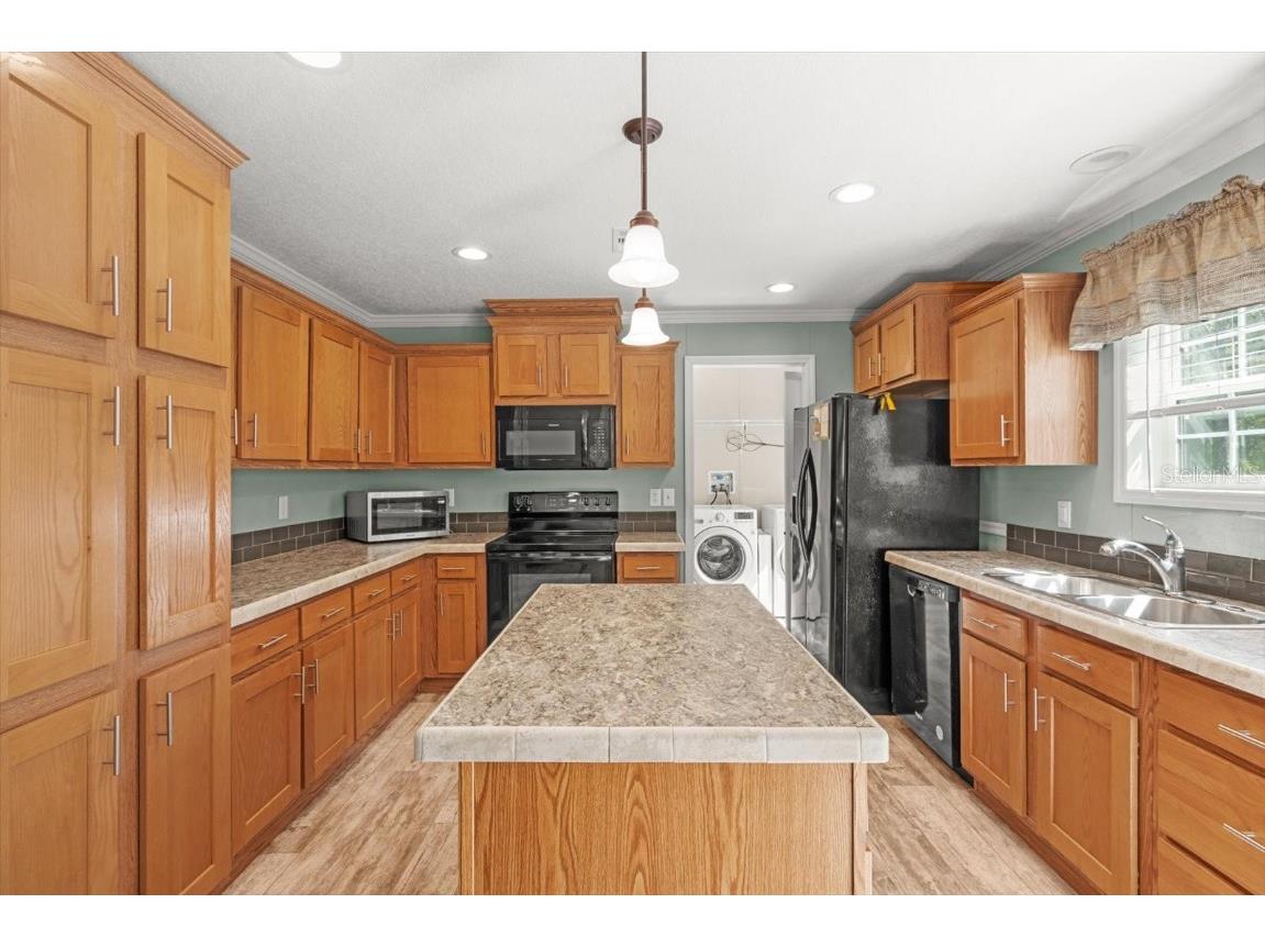 2443 S Pine Ridge Avenue Homosassa FL 34448 OM705067 image37