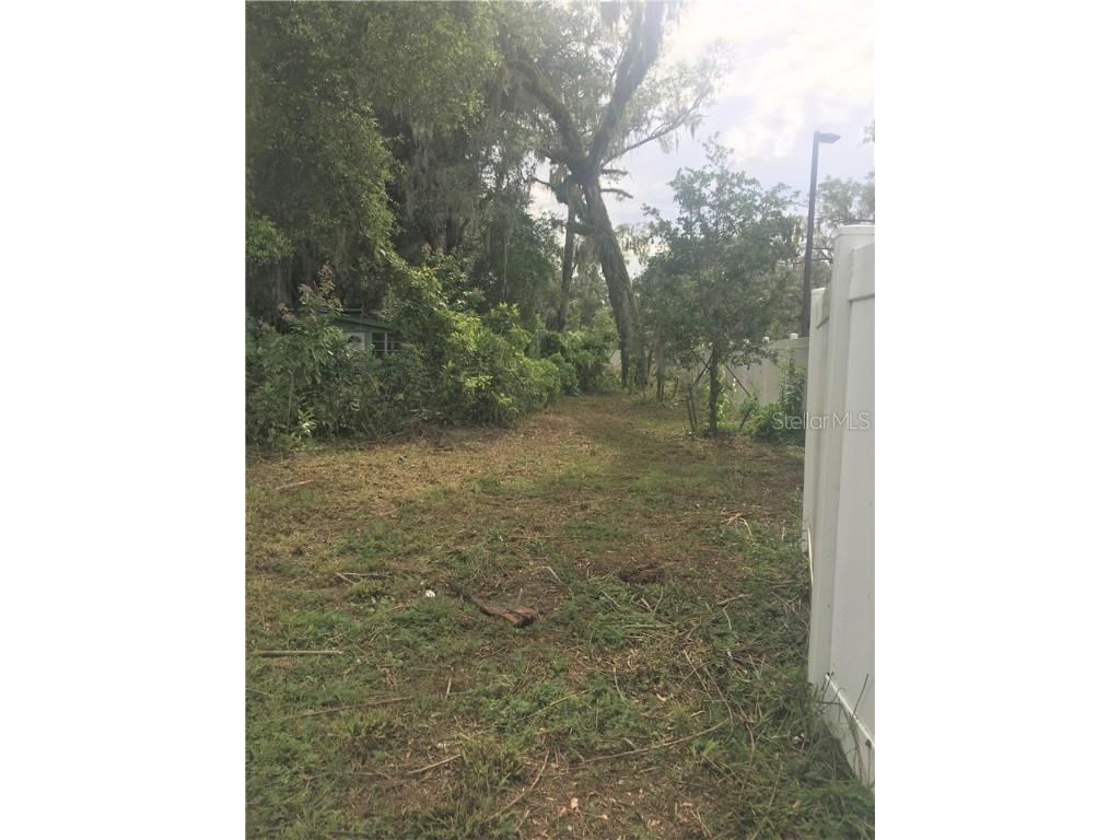 24430 NE Hwy 315 Fort Mc Coy FL 32134 OM614482 image1