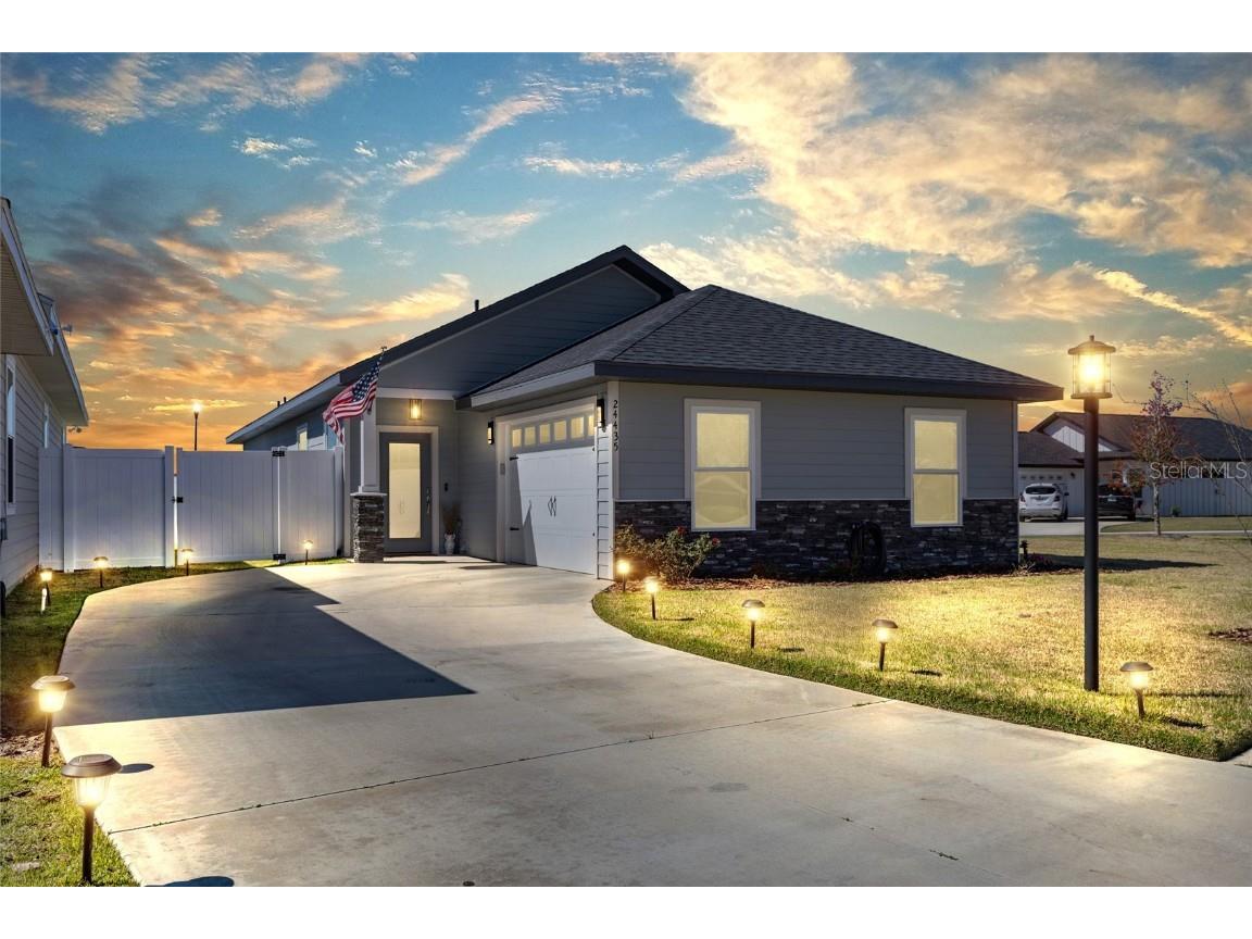 24435 SW 18 Lane Newberry FL 32669 GC529182 image1