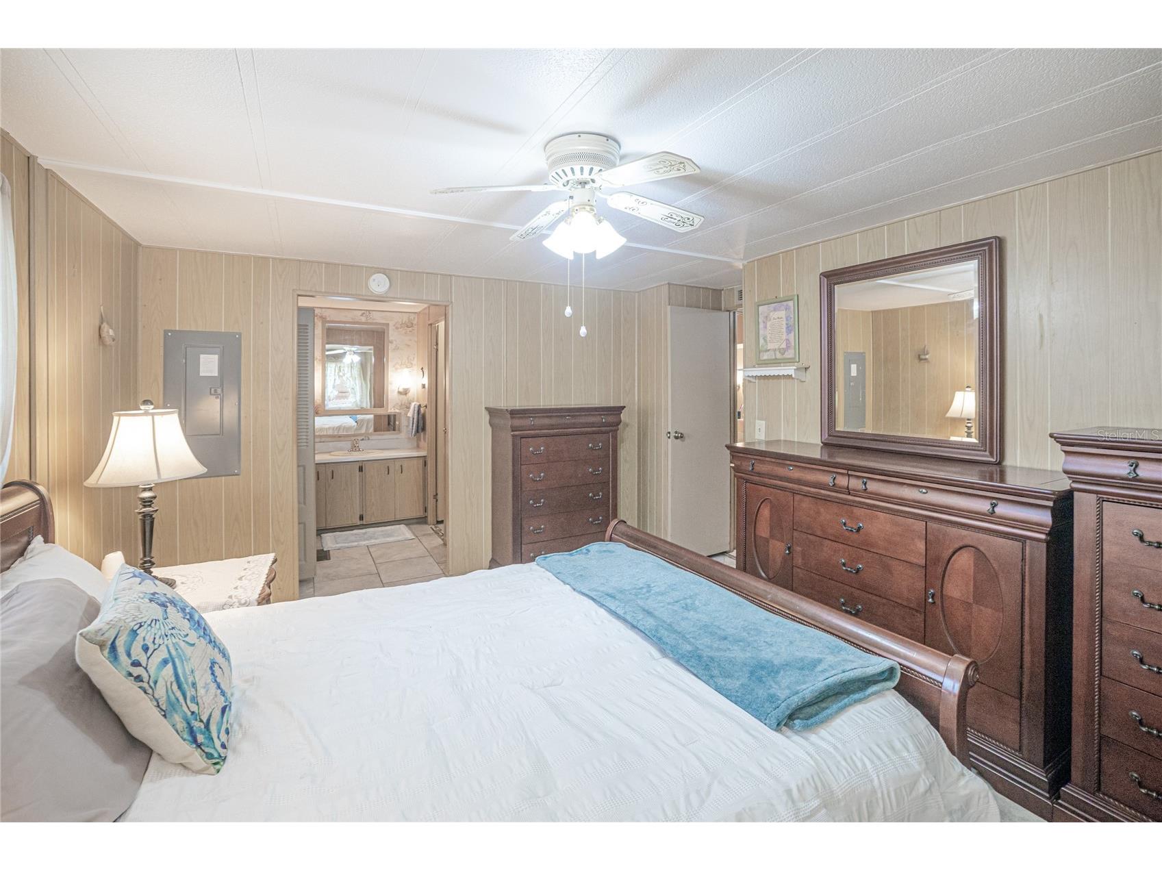 24437 Harbor View Road #13 Punta Gorda FL 33980 C7524791 image17