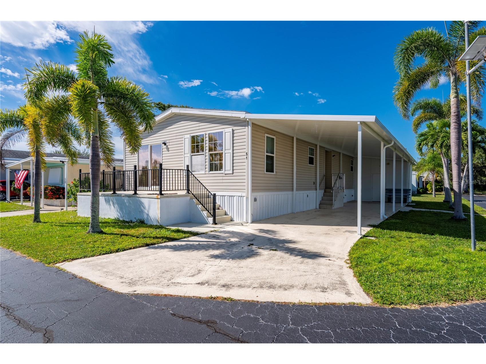 24437 Harborview Road #51 Punta Gorda FL 33980 C7516635 image1