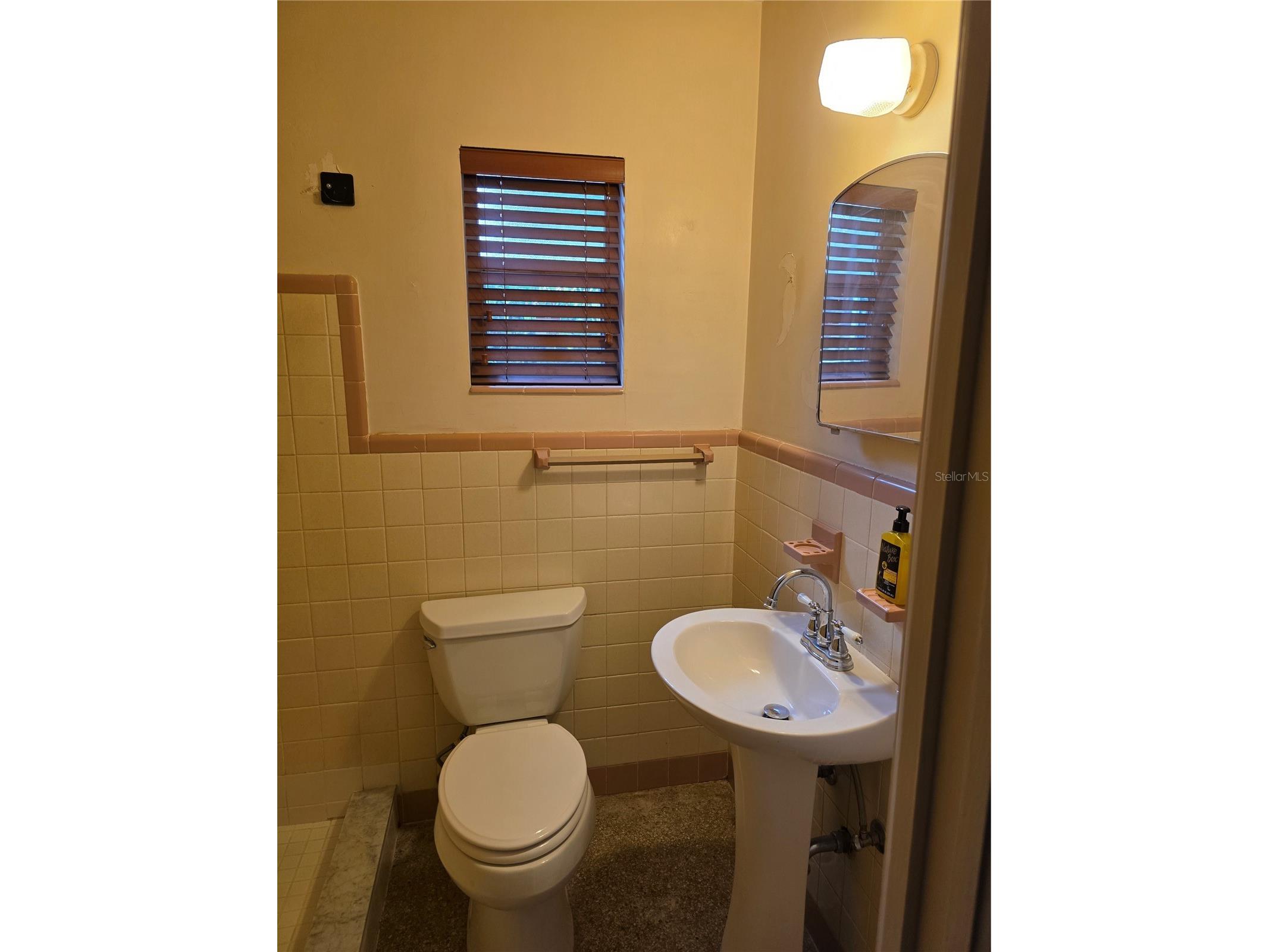 2444 37th Street N Saint Petersburg FL 33713 TB8514667 image11
