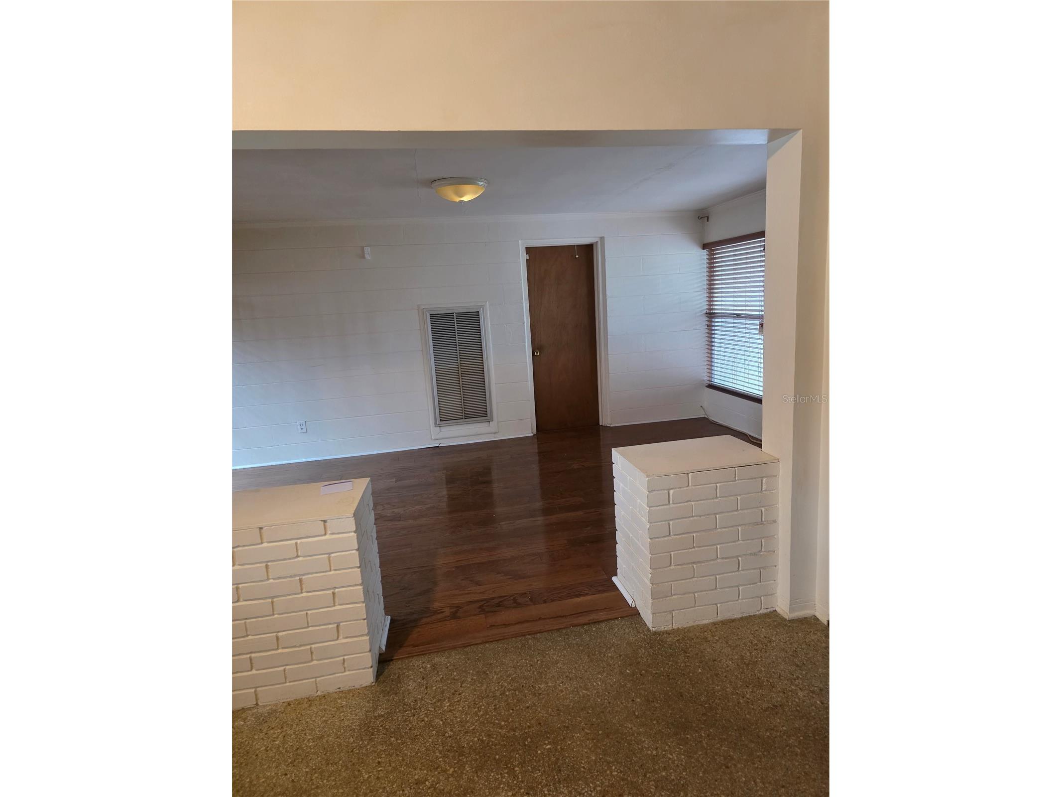 2444 37th Street N Saint Petersburg FL 33713 TB8514667 image22
