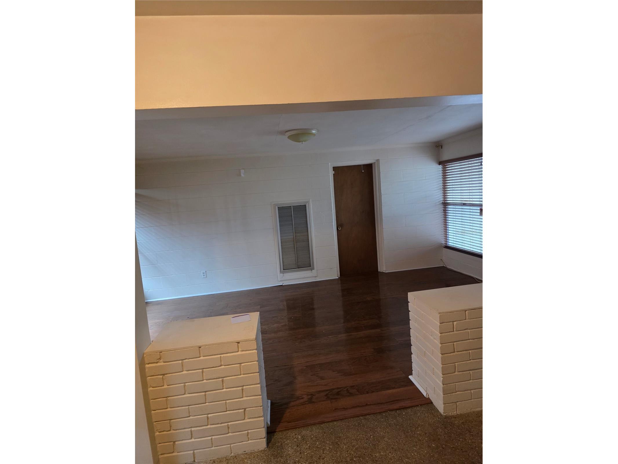 2444 37th Street N Saint Petersburg FL 33713 TB8514667 image24
