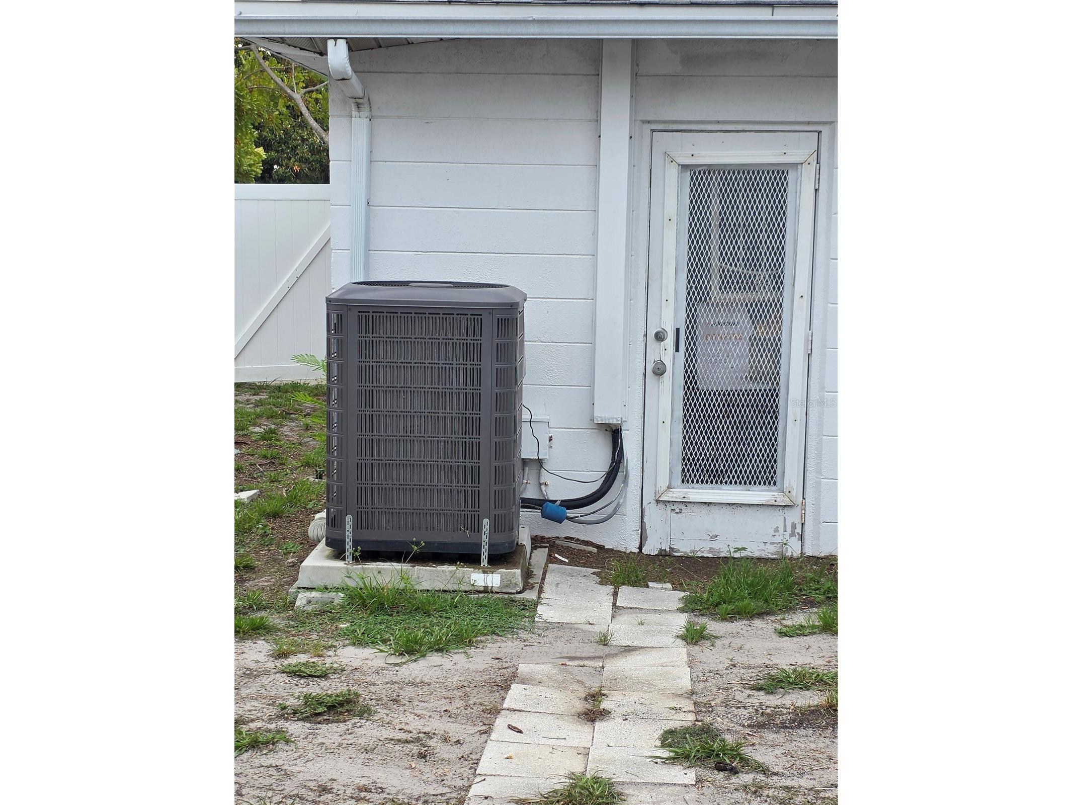 2444 37th Street N Saint Petersburg FL 33713 TB8514667 image28