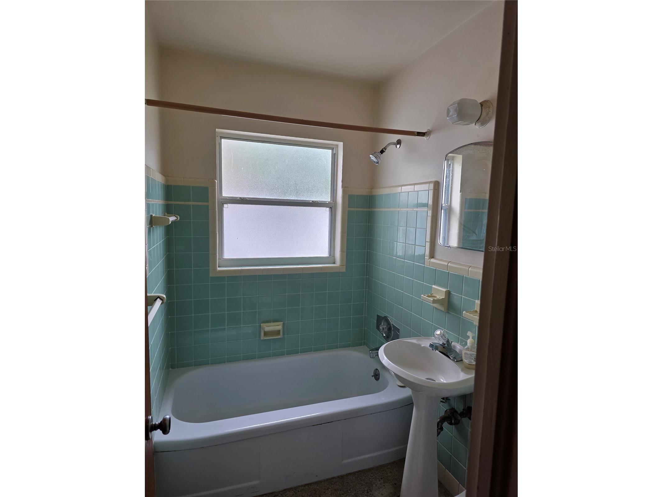 2444 37th Street N Saint Petersburg FL 33713 TB8514667 image5