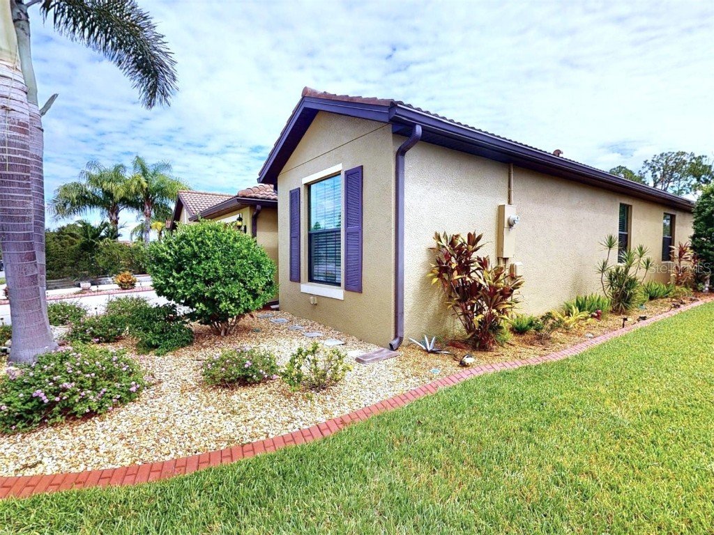 2444 Daisy Drive North Port FL 34289 C7515747 image5