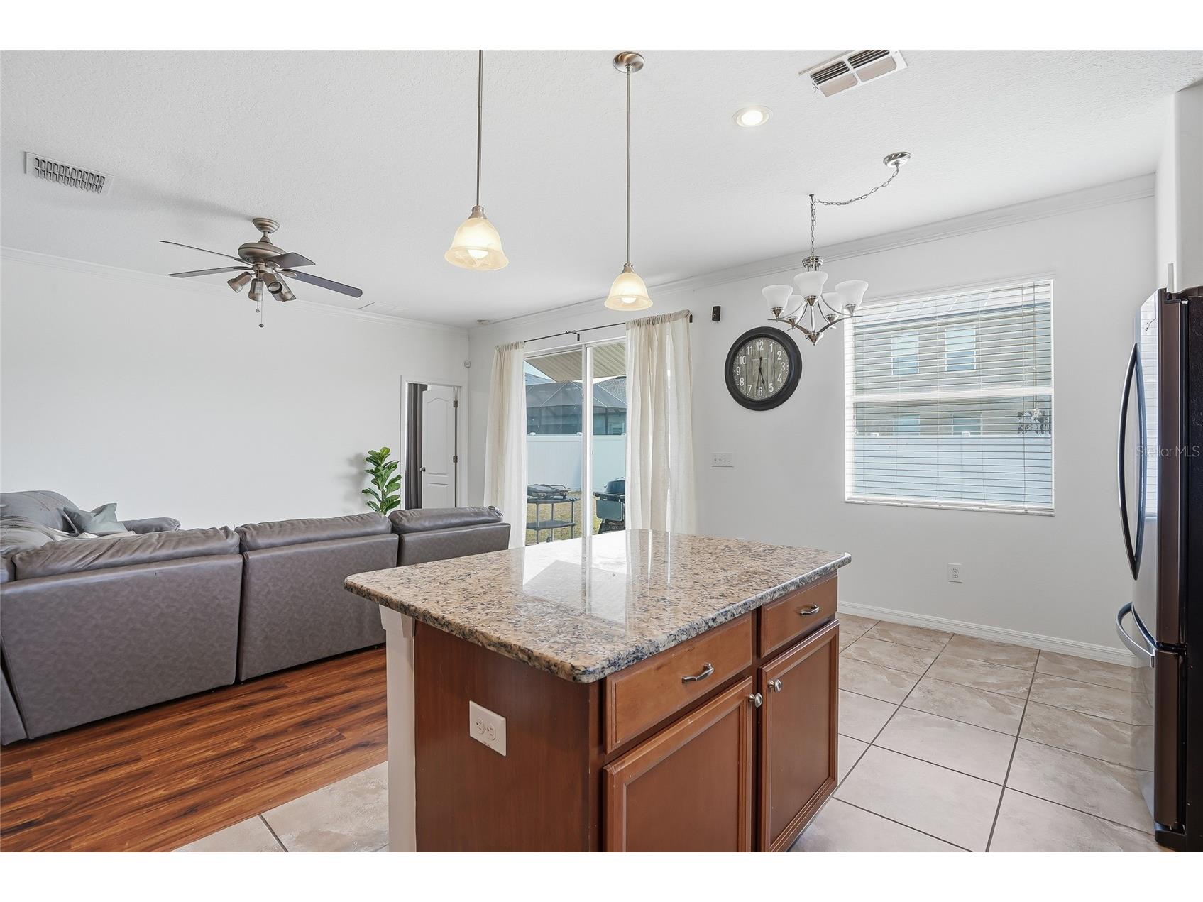 2444 Dakota Rock Drive Ruskin FL 33570 TB8473310 image16