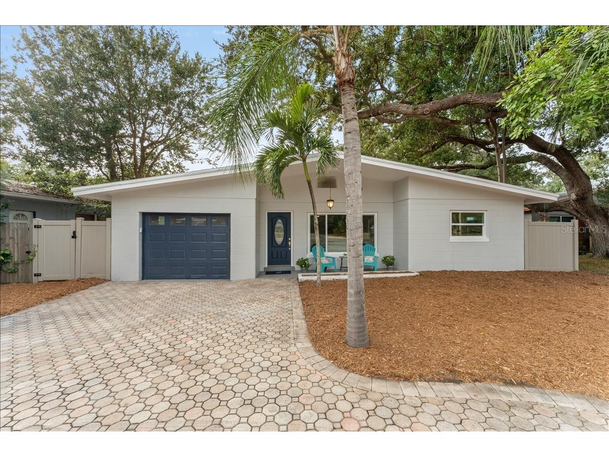 2444 Park Street N Saint Petersburg FL 33710 TB8454844 image1