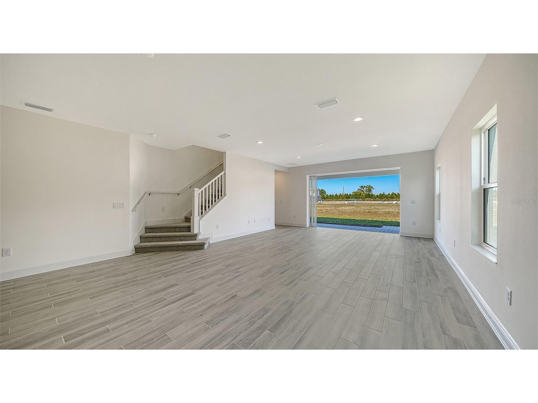 2444 Star Apple Way Sarasota FL 34240 A4669338 image2