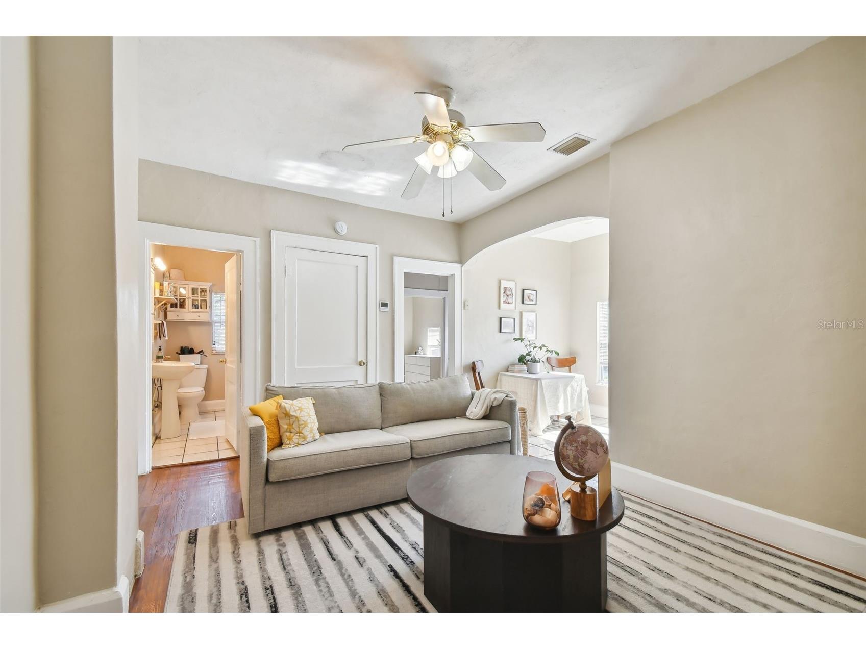 2445 2nd Avenue N #4 Saint Petersburg FL 33713 TB8468235 image34