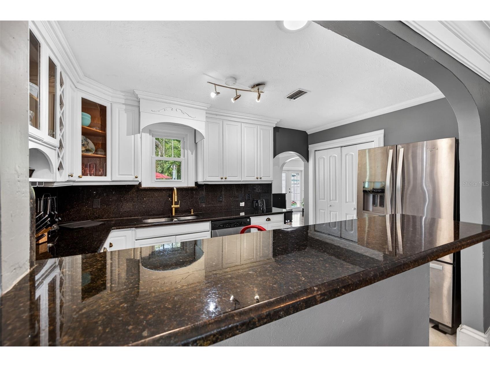 2445 6th Avenue N Saint Petersburg FL 33713 TB8487816 image14