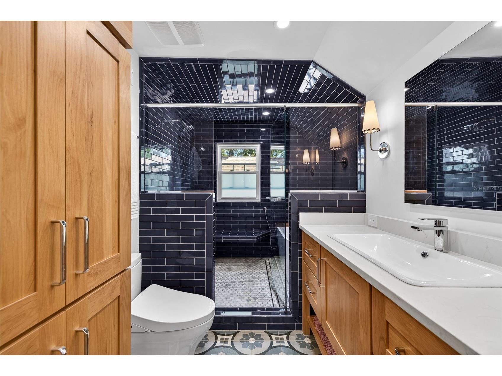 2445 6th Avenue N Saint Petersburg FL 33713 TB8487816 image23