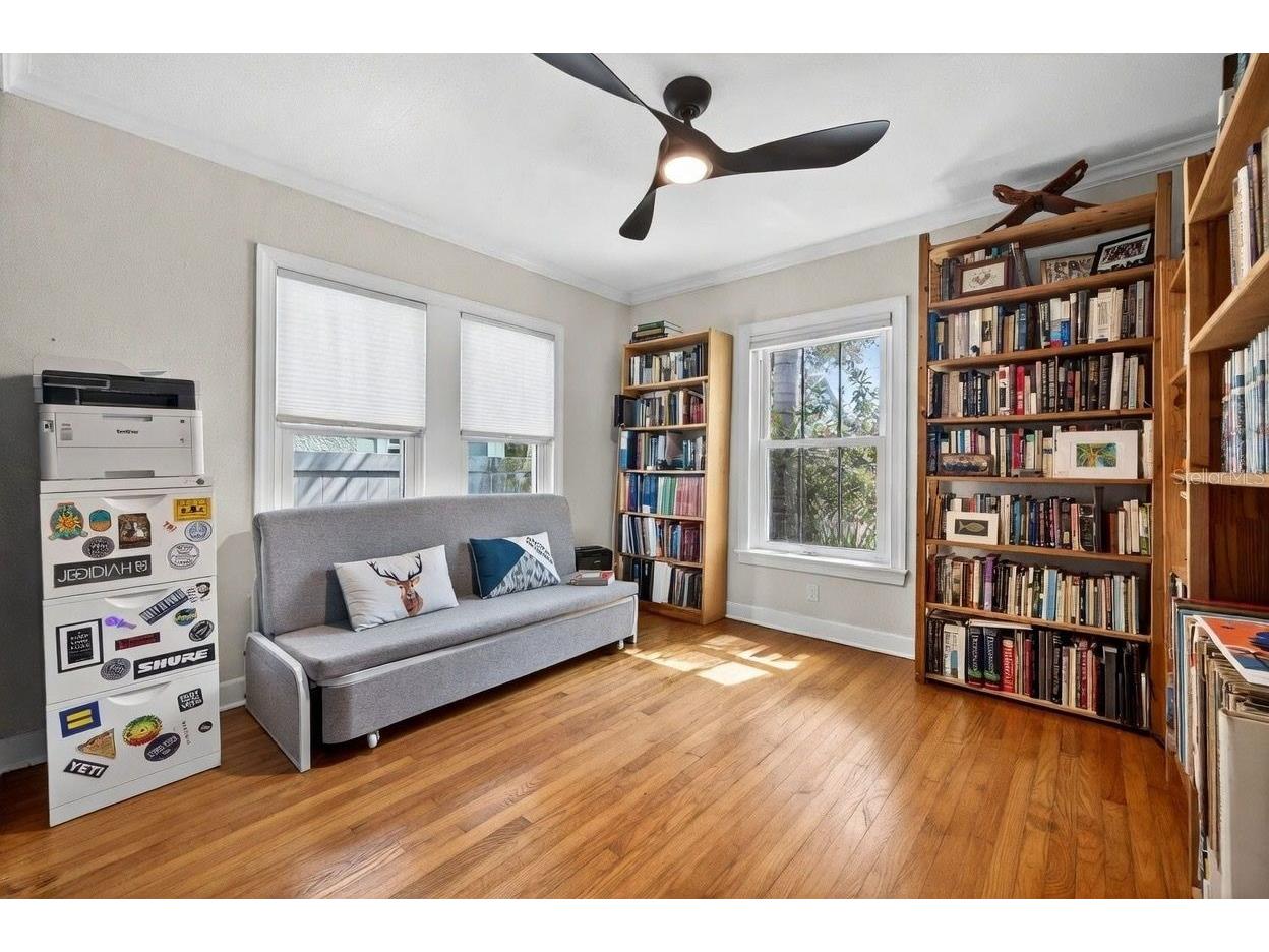 2445 6th Avenue N Saint Petersburg FL 33713 TB8487816 image30
