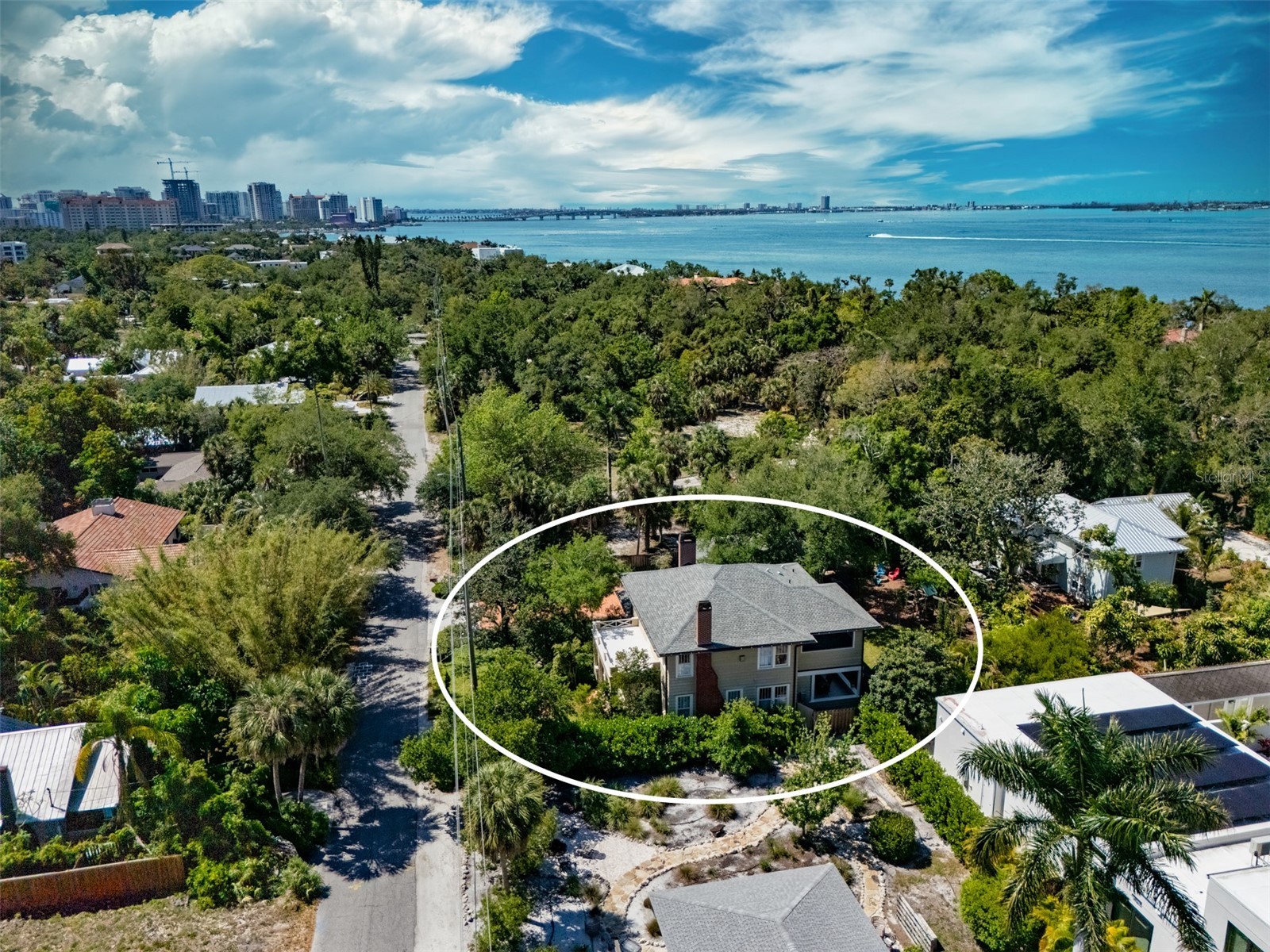 2445 Alameda Avenue Sarasota FL 34234 A4681432 image2