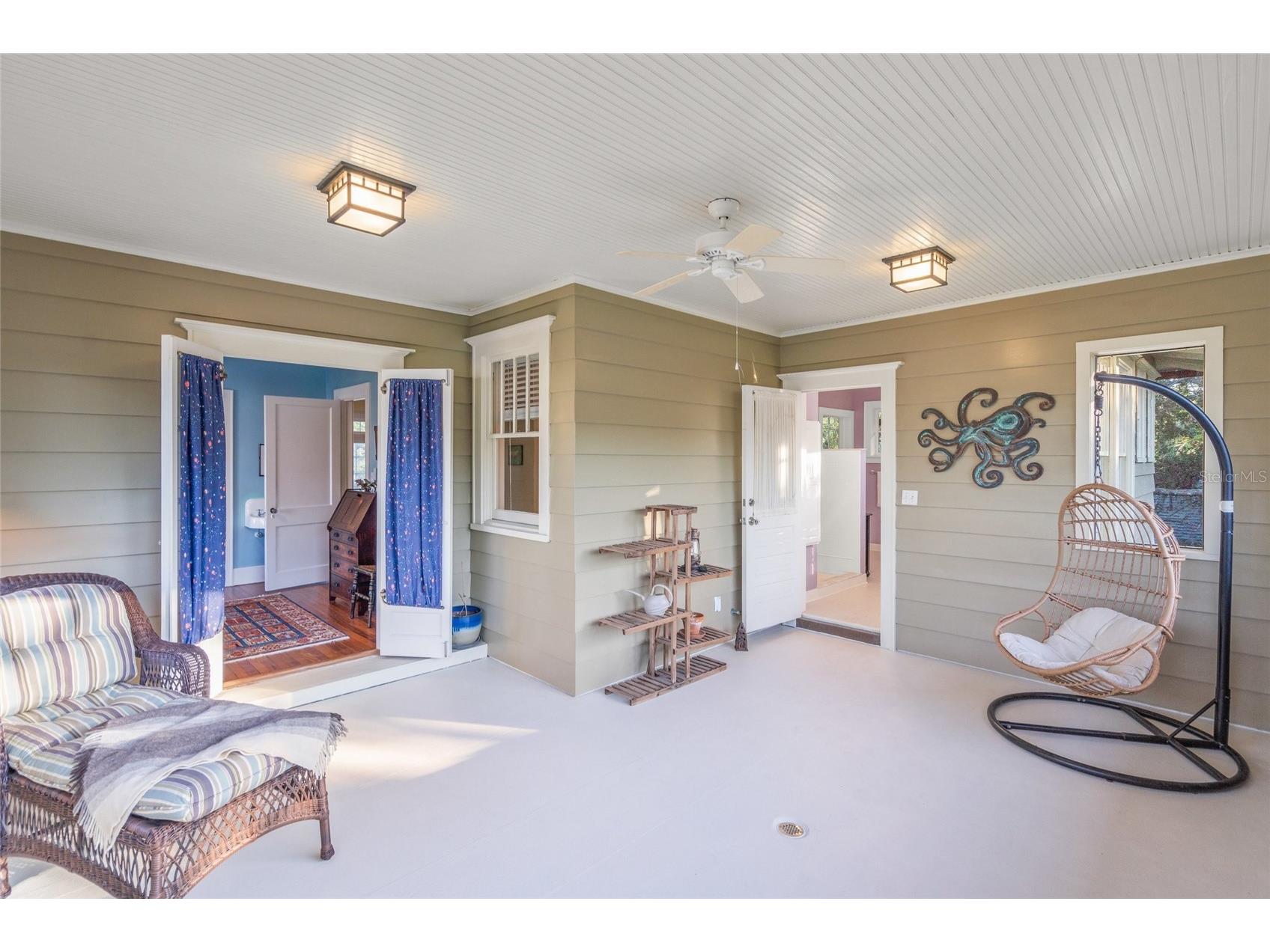 2445 Alameda Avenue Sarasota FL 34234 A4681432 image20