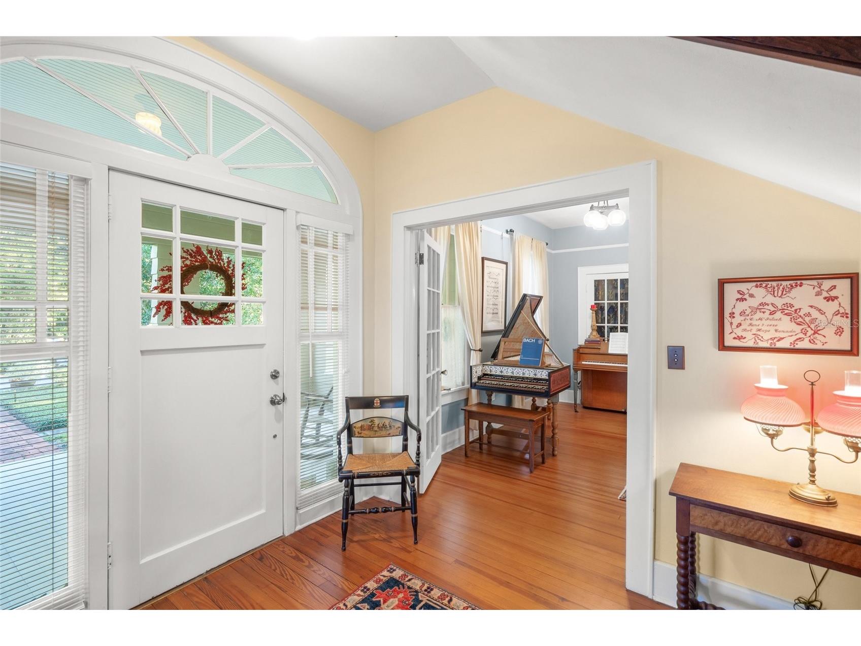 2445 Alameda Avenue Sarasota FL 34234 A4681432 image6
