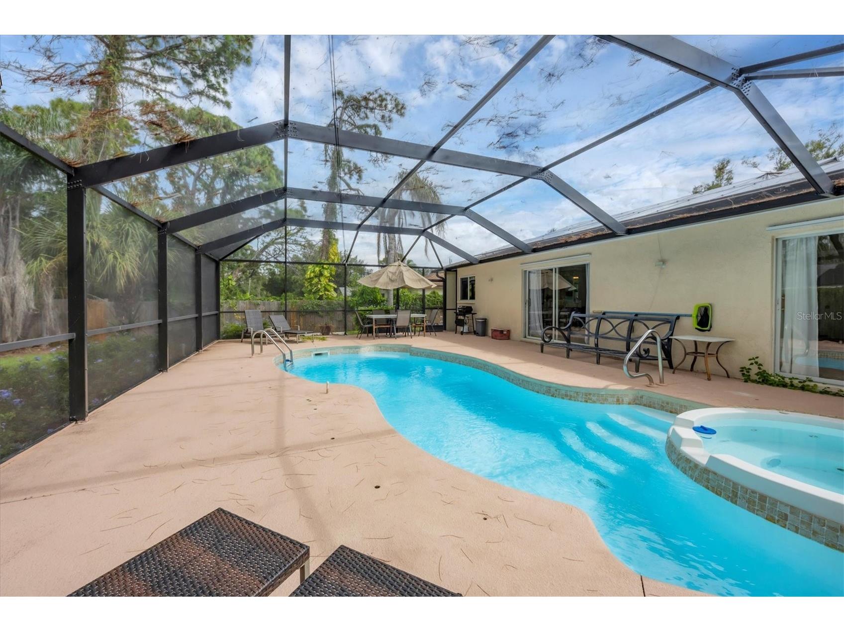 2445 Apache Street Sarasota FL 34231 N6144857 image4