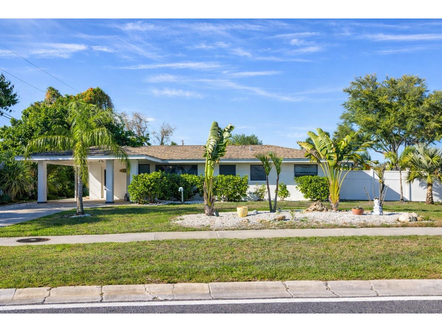 2445 Constitution Boulevard Sarasota FL 34231 O6391266 image1