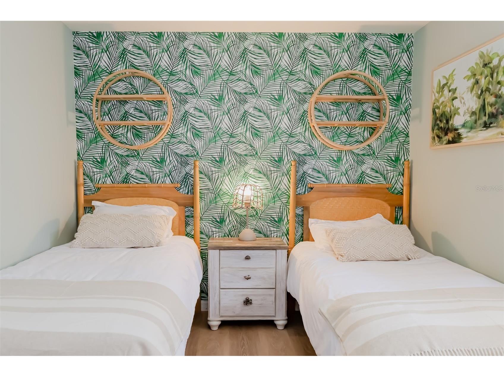 2445 Constitution Boulevard Sarasota FL 34231 O6391266 image16