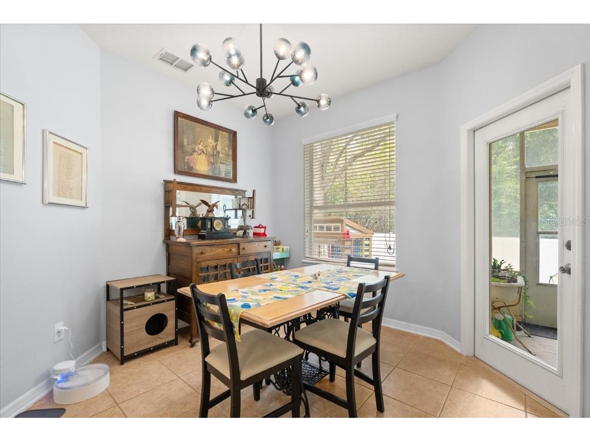 2445 Pickford Circle Apopka FL 32703 O6345236 image11