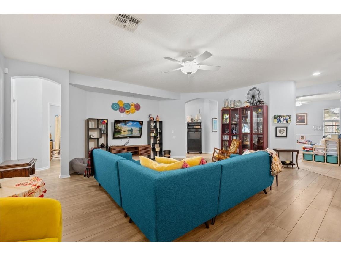 2445 Pickford Circle Apopka FL 32703 O6345236 image15