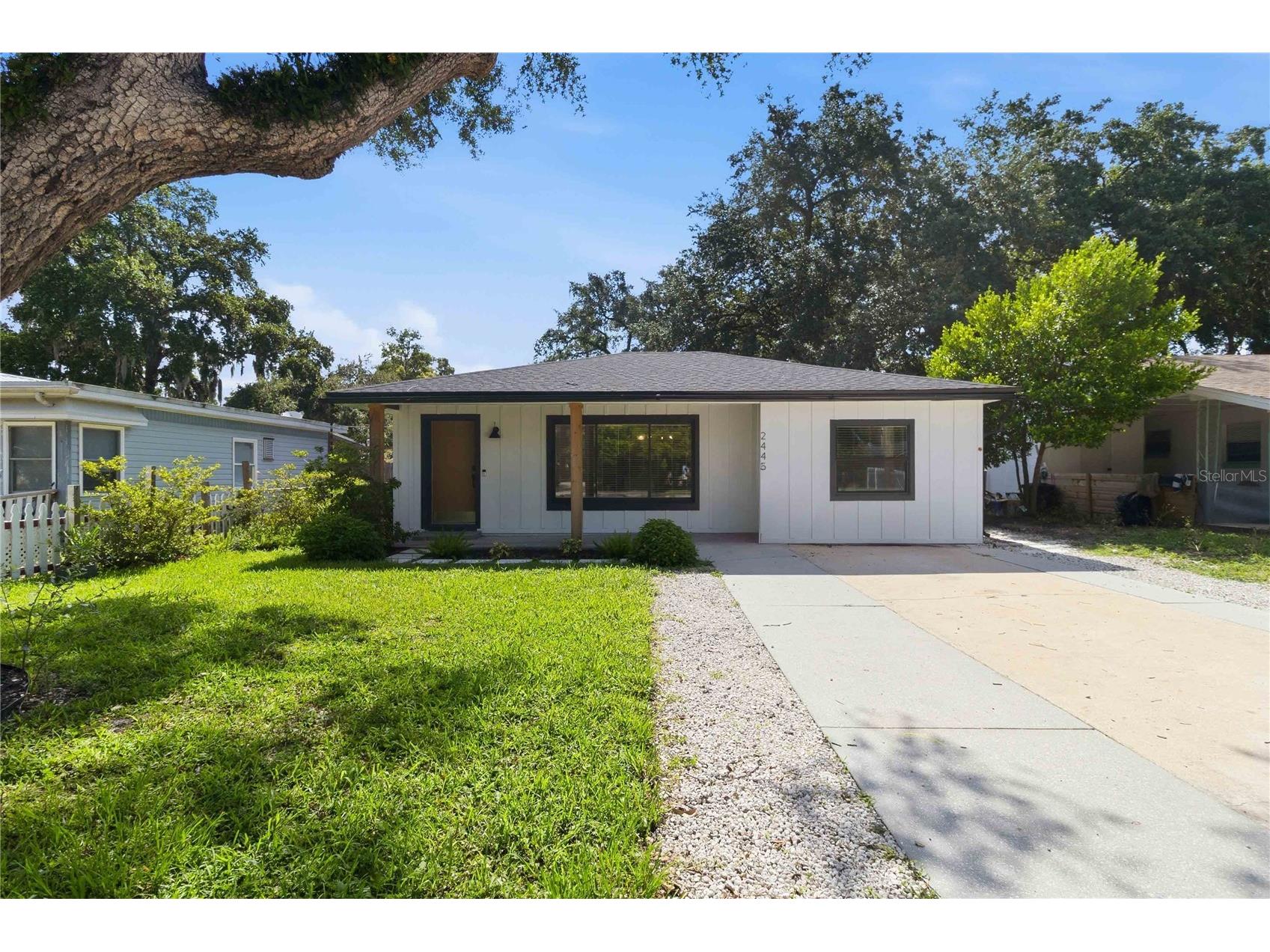 2445 Sanford Avenue Sanford FL 32771 O6421603 image1