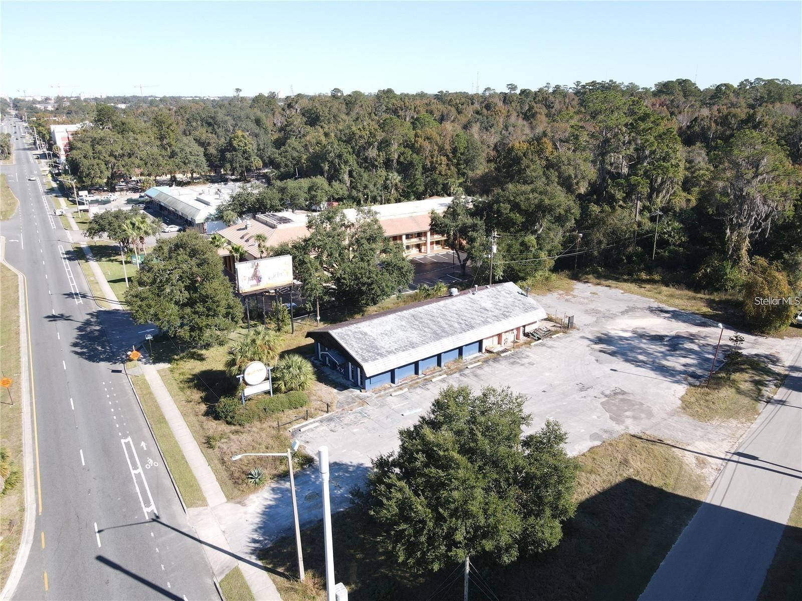 2445 SW 13th Street Gainesville FL 32608 GC539613 image3