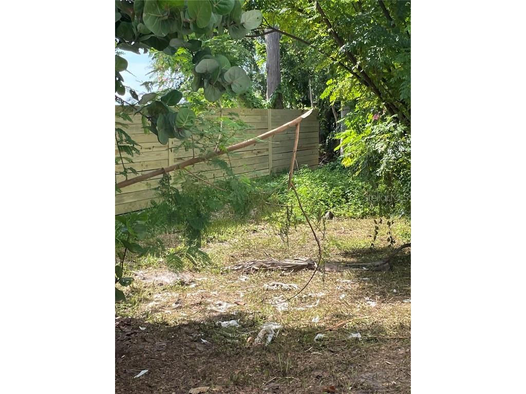 2445 Webber Street Sarasota FL 34239 A4654389 image7