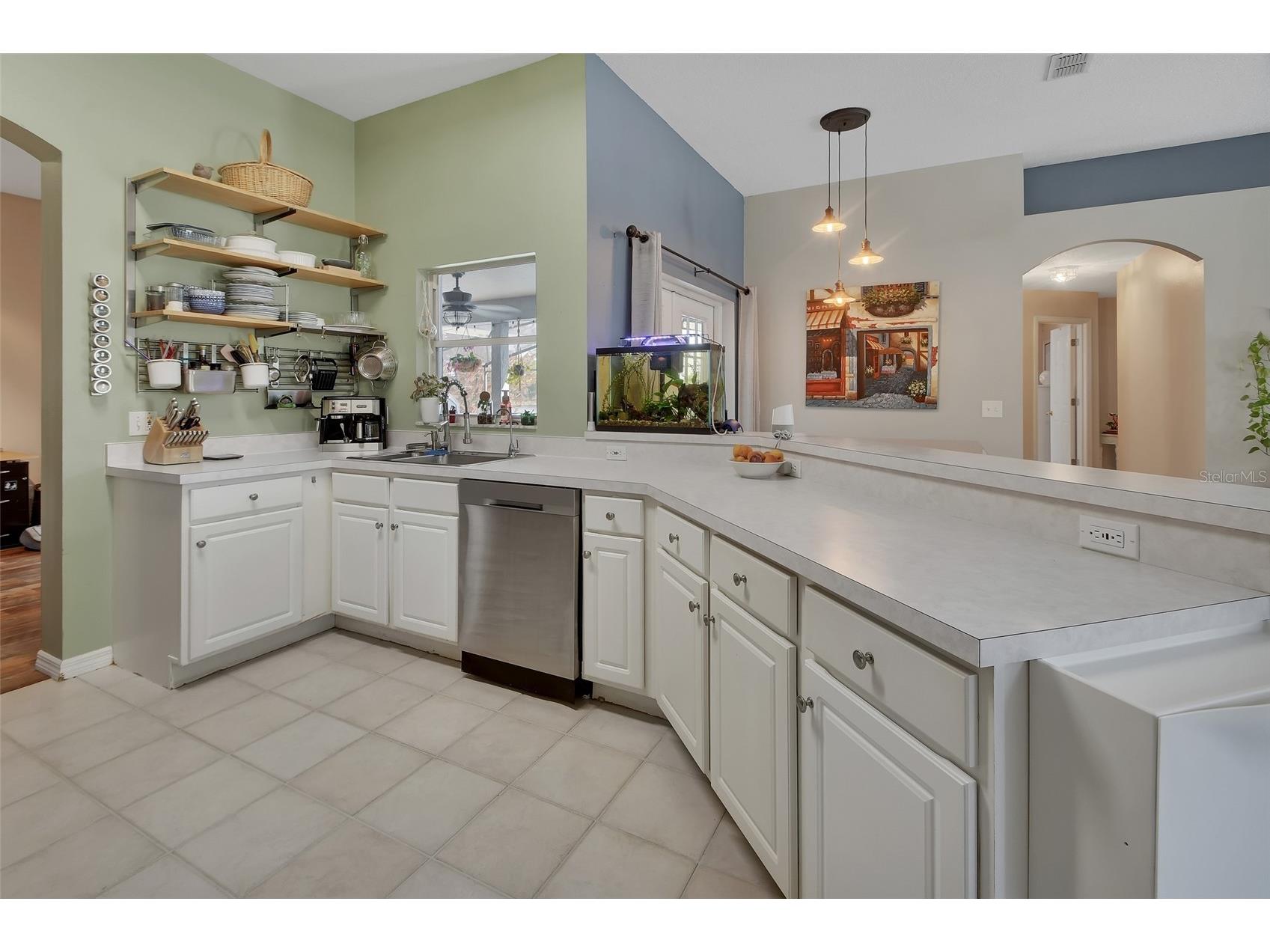 2446 Alton Road Deltona FL 32738 - ANGELA LAKE V4949275 image12