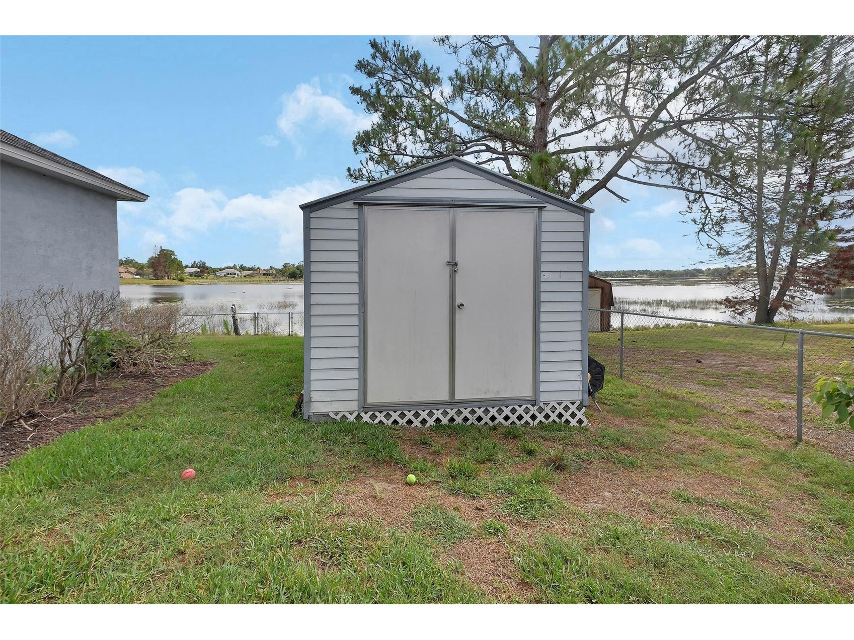 2446 Alton Road Deltona FL 32738 - ANGELA LAKE V4949275 image41