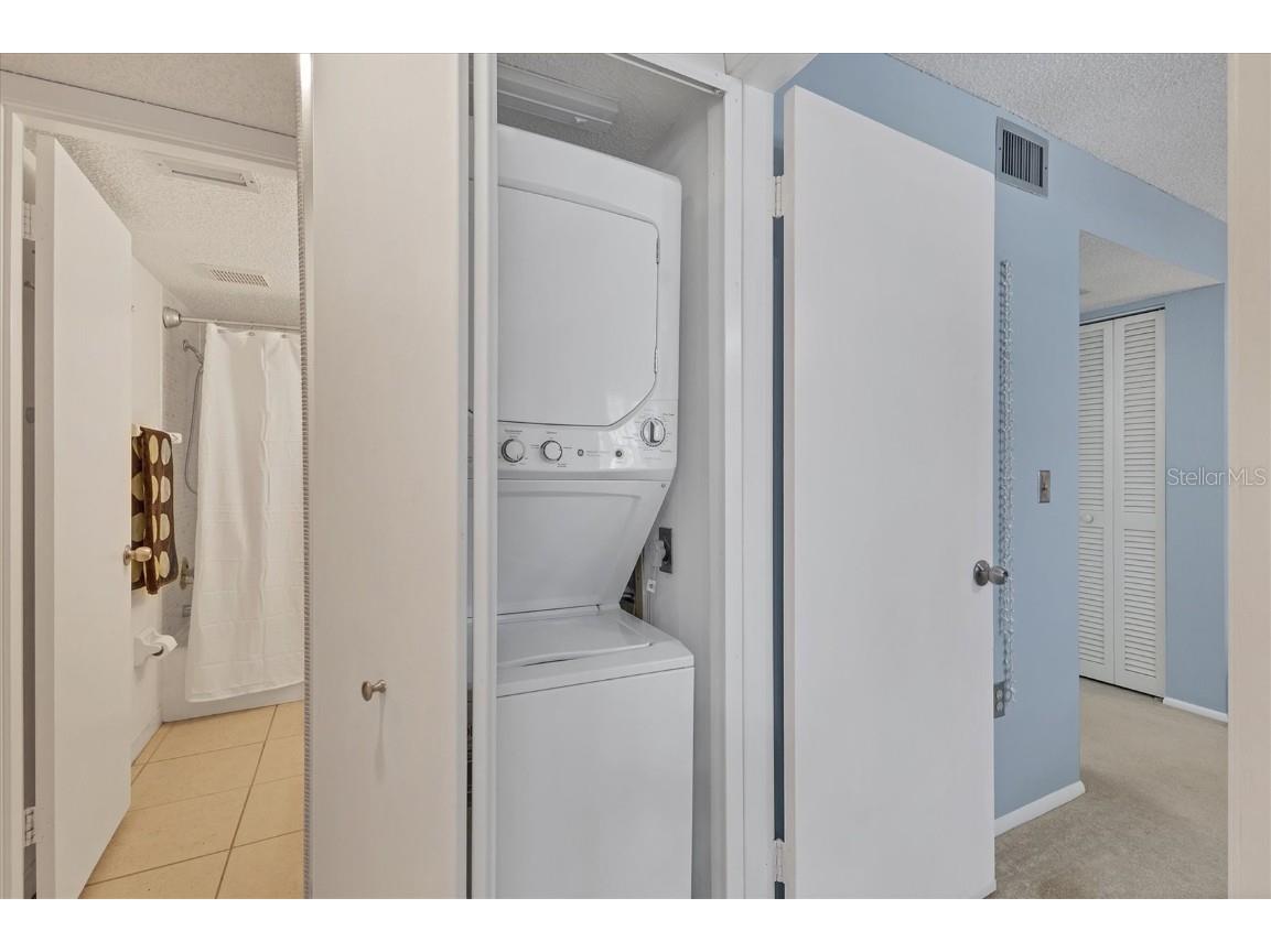 2446 Clubhouse Circle #202 Sarasota FL 34232 A4642661 image24